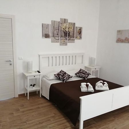 Casa Pasubio Apartman Szirakúza Kültér fotó